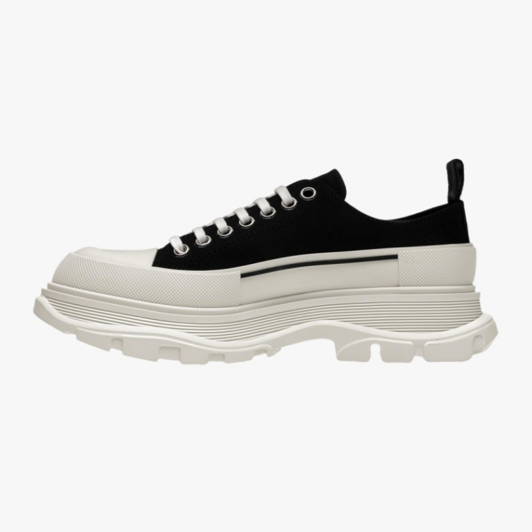 Alexander McQueen Oversized Sneaker White Black Suede